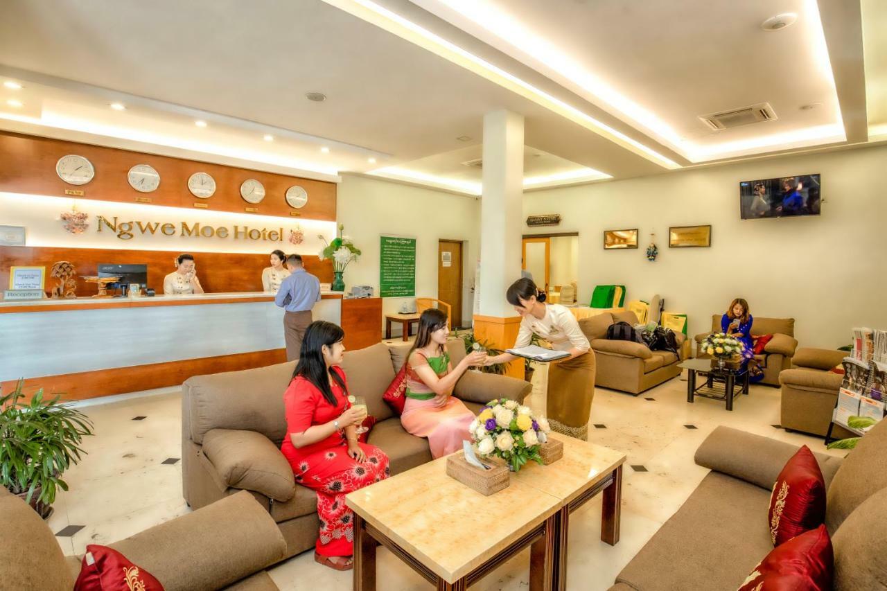 Ngwe Moe Hotel Mawlamyine Bagian luar foto